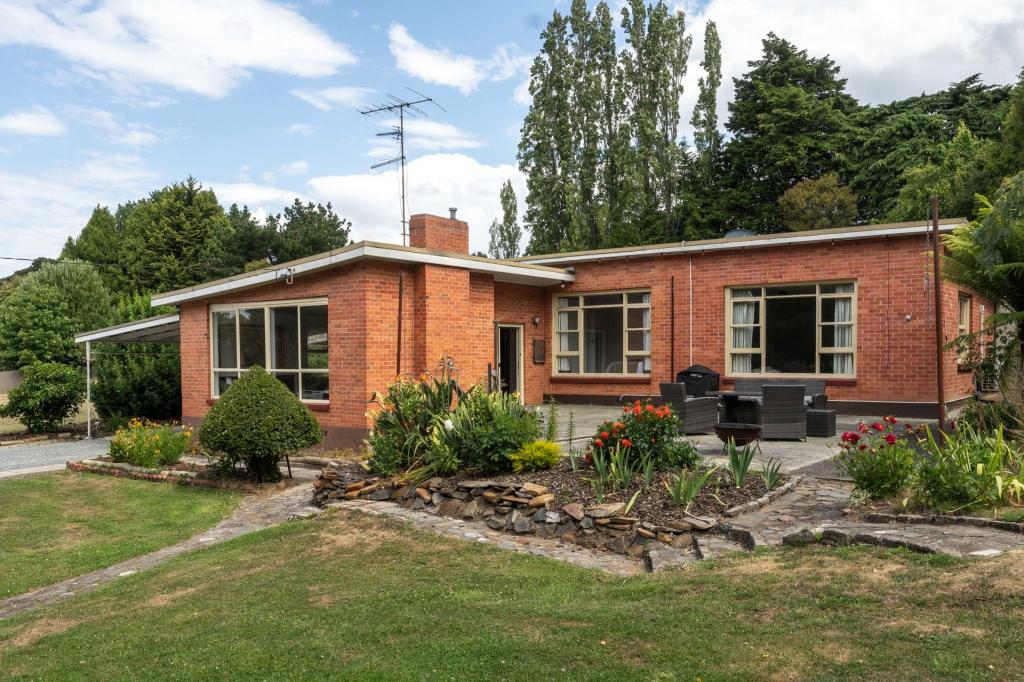 15 Old Coast Rd, Don, TAS 7310