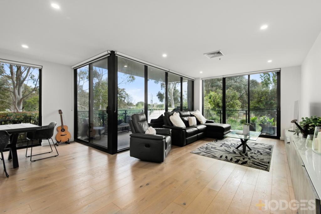 102/9B REMINGTON DR, HIGHETT, VIC 3190