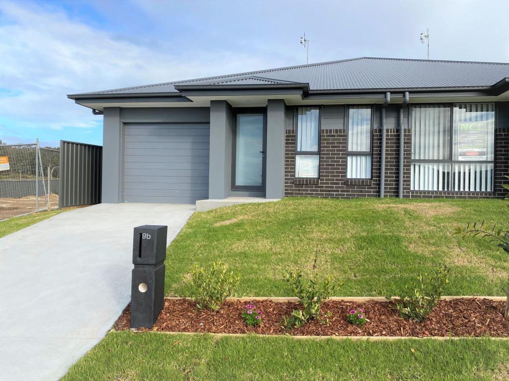 9b Royston Cct, Farley, NSW 2320