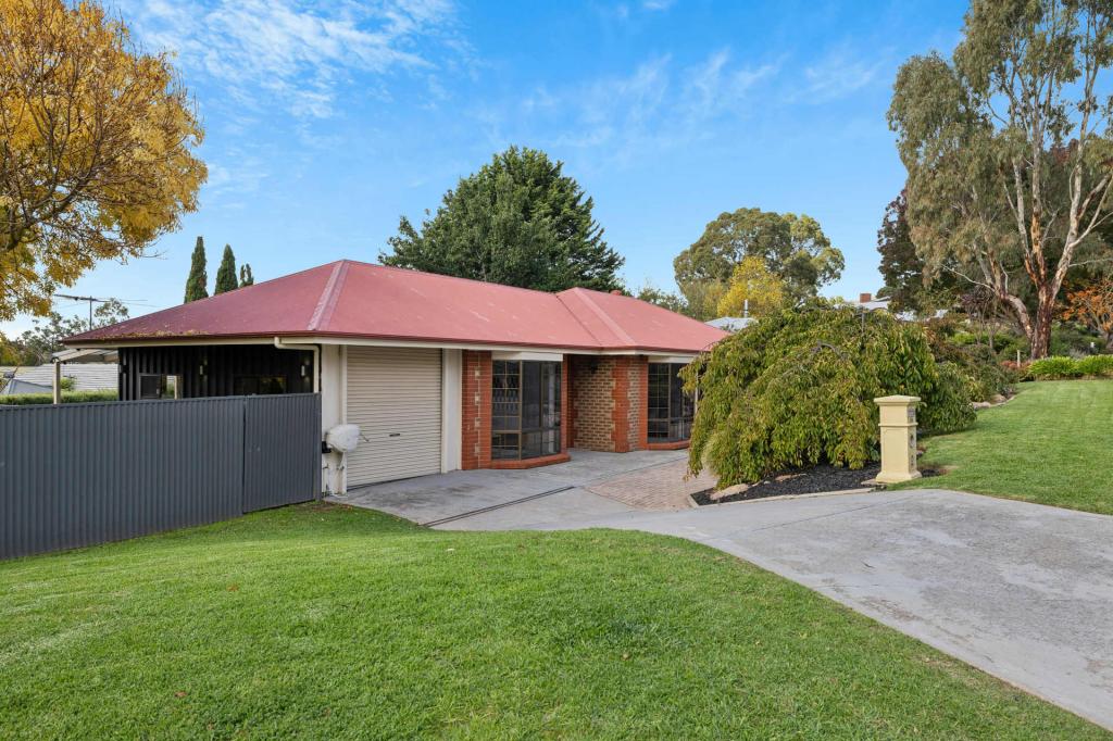 2 Allendale Gr, Woodside, SA 5244
