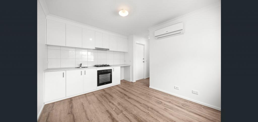 4B OMARU CT, CHURCHILL, VIC 3842