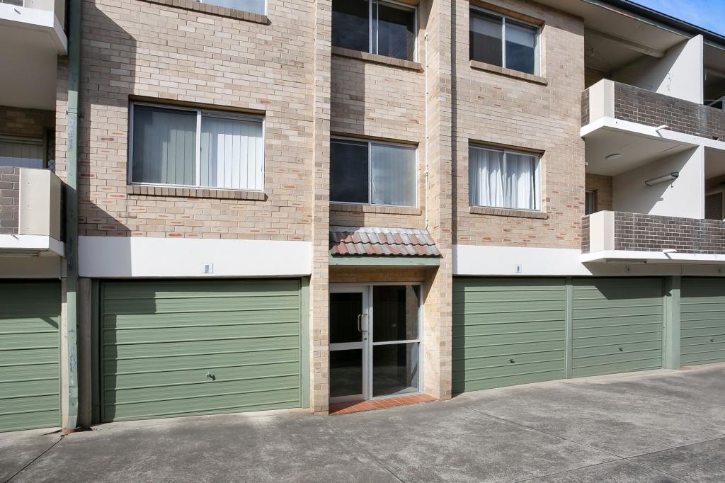 2/23 Santley Cres, Kingswood, NSW 2747