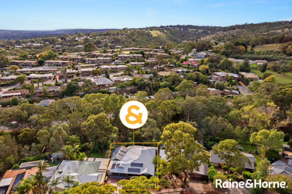 15 Rudge Cl, Happy Valley, SA 5159