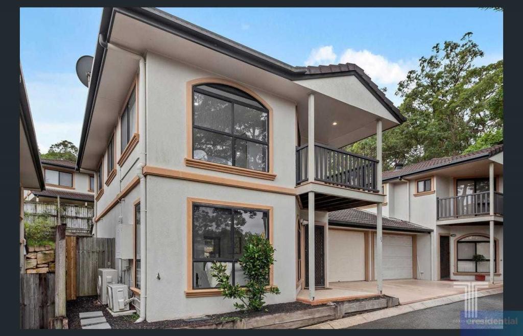 34/12 Greendale Way, Carindale, QLD 4152