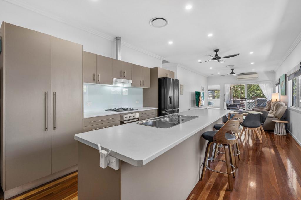 9 Radius St, Wynnum, QLD 4178