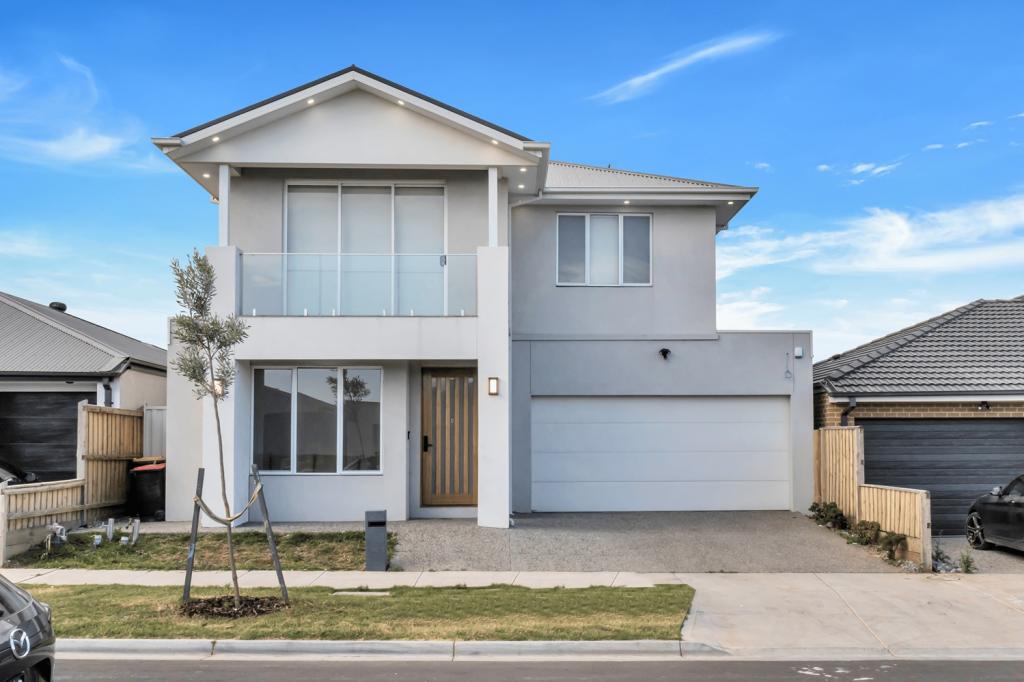 8 ZAATAR ST, MICKLEHAM, VIC 3064