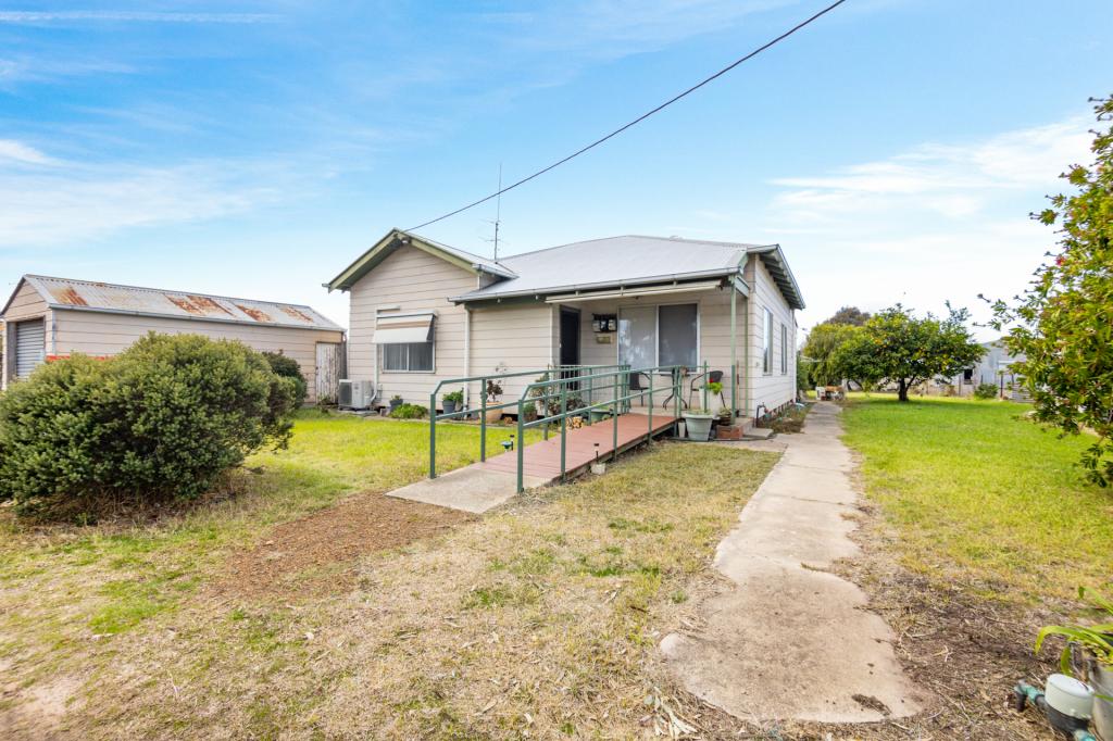 27-31 COMPSTON ST, GOROKE, VIC 3412