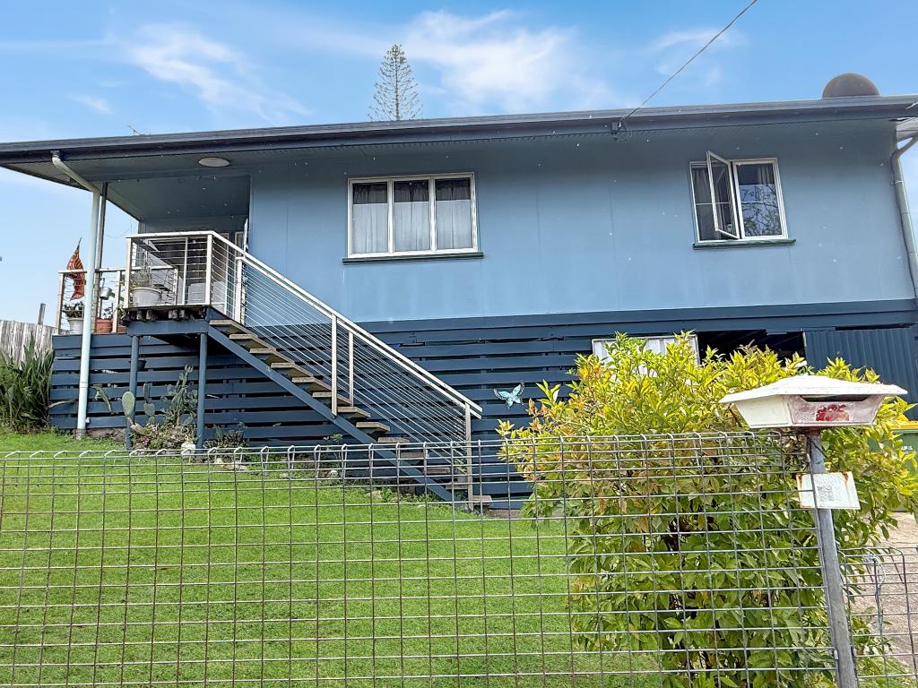 8 Penfold St, Sarina, QLD 4737