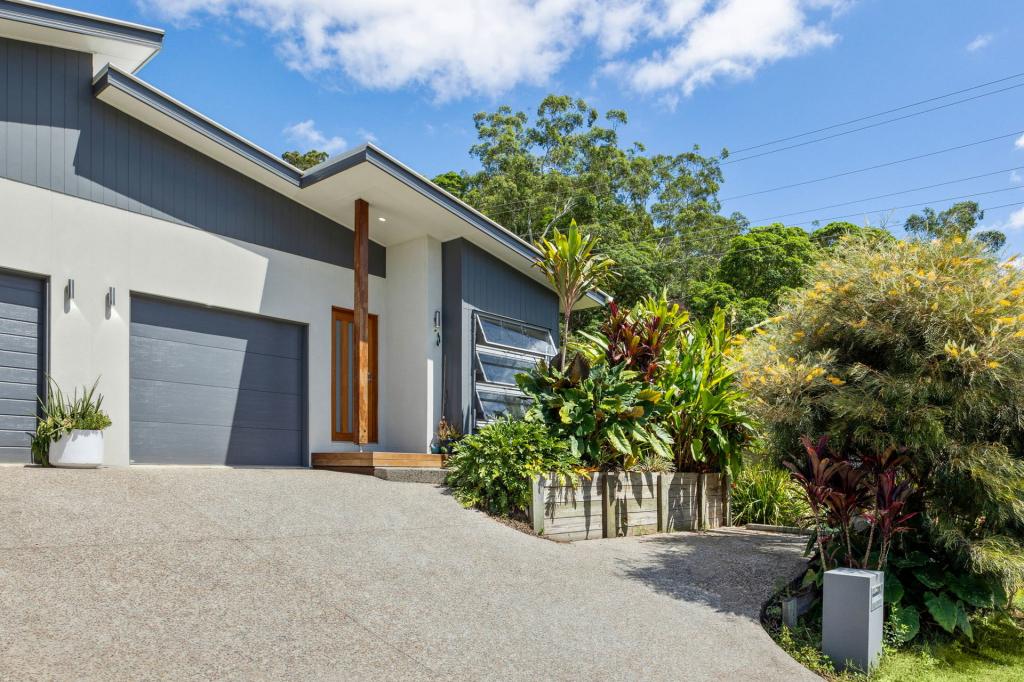 2/11 Bosky Pl, Nambour, QLD 4560