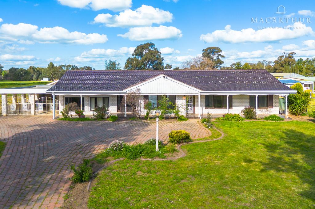 139 Main St, Lake Albert, NSW 2650