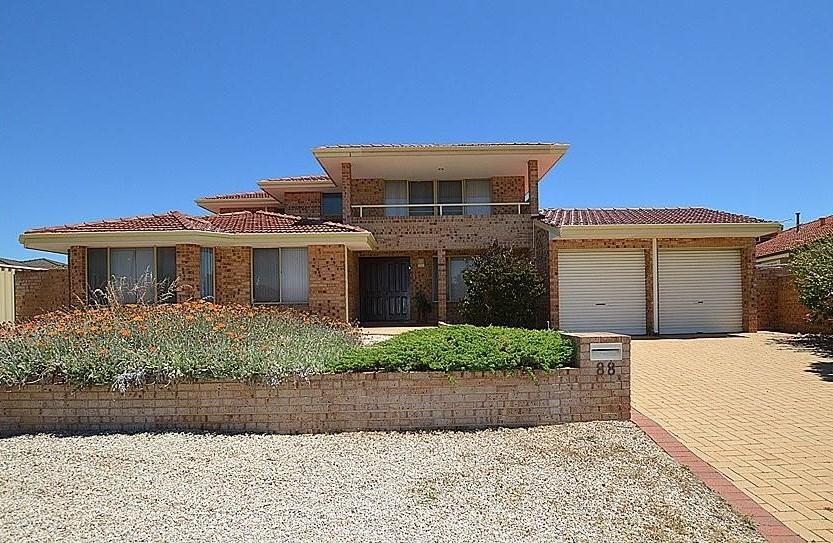 88 Casserly Dr, Leeming, WA 6149