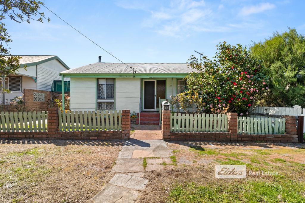 22 Clifton St, Collie, WA 6225