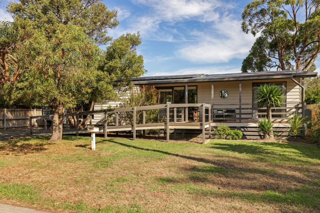 7 Caroline Ave, Cowes, VIC 3922