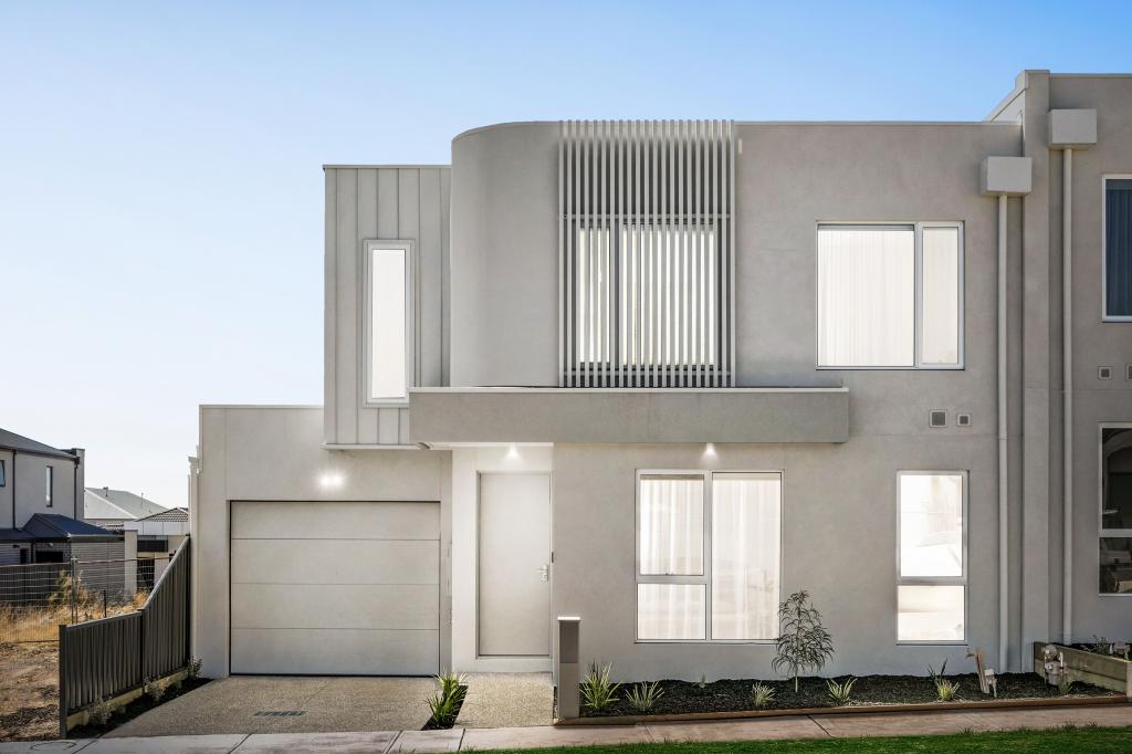 1/5 Elise St, Greenvale, VIC 3059