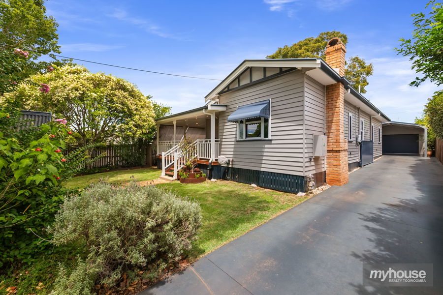 6 Jenkins St, Newtown, QLD 4350