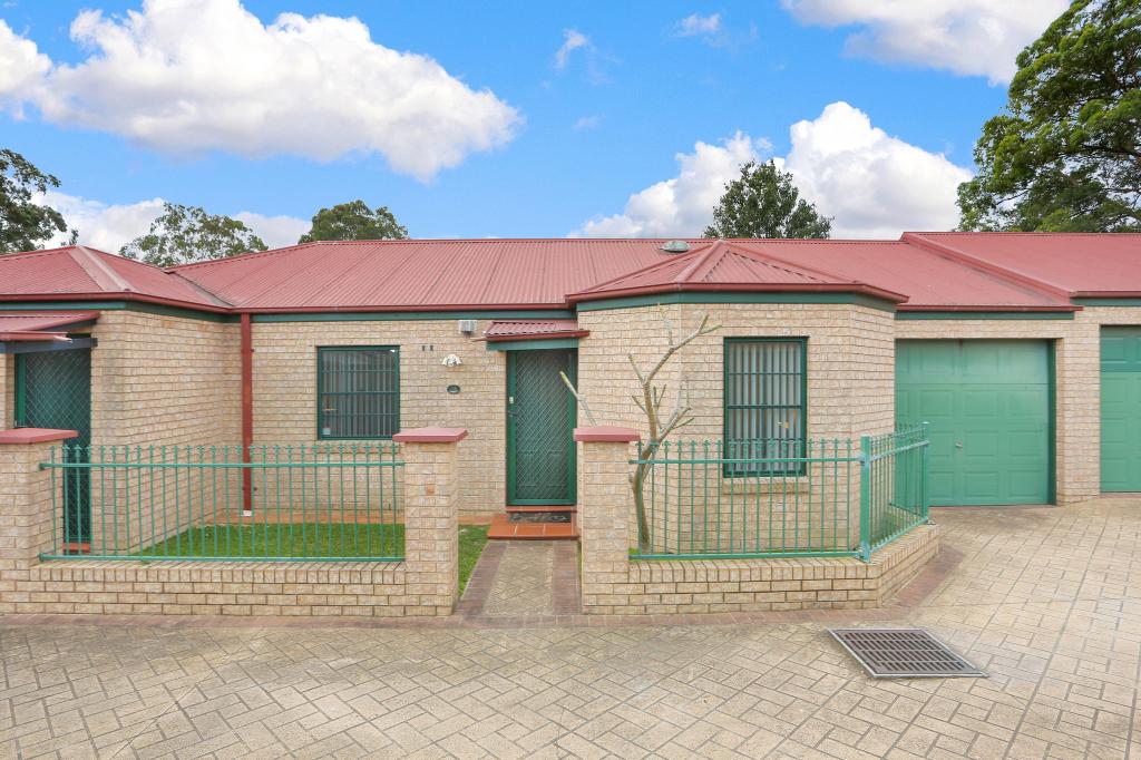 10/27 Ballandella Rd, Toongabbie, NSW 2146