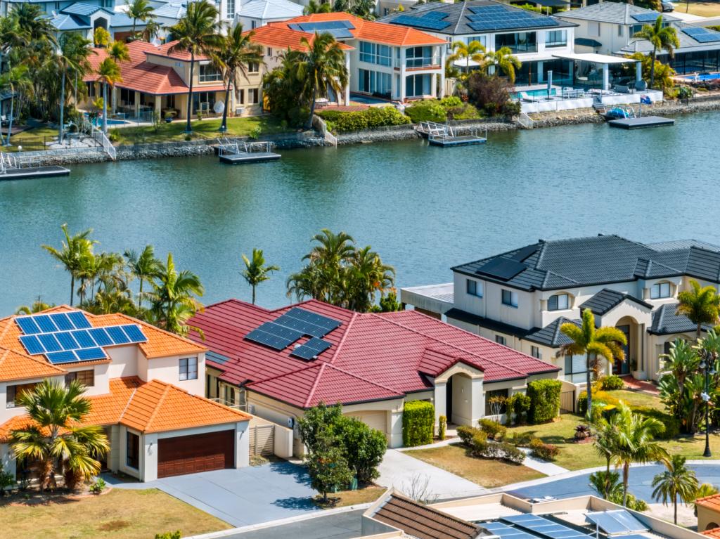 6 Champagne Bvd, Helensvale, QLD 4212
