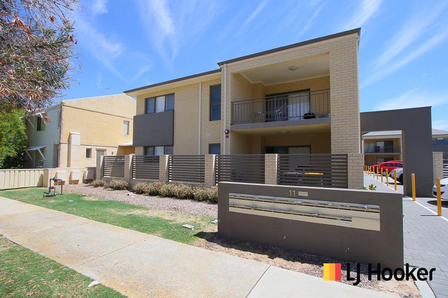 2/11 Redcliffe St, East Cannington, WA 6107