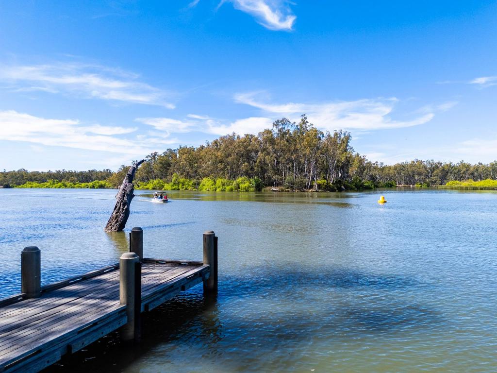 2 Stressless Pl, Bundalong, VIC 3730