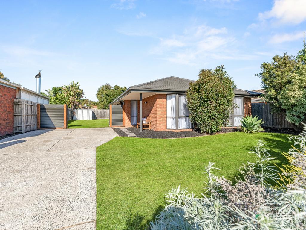 190 Hall Rd, Carrum Downs, VIC 3201