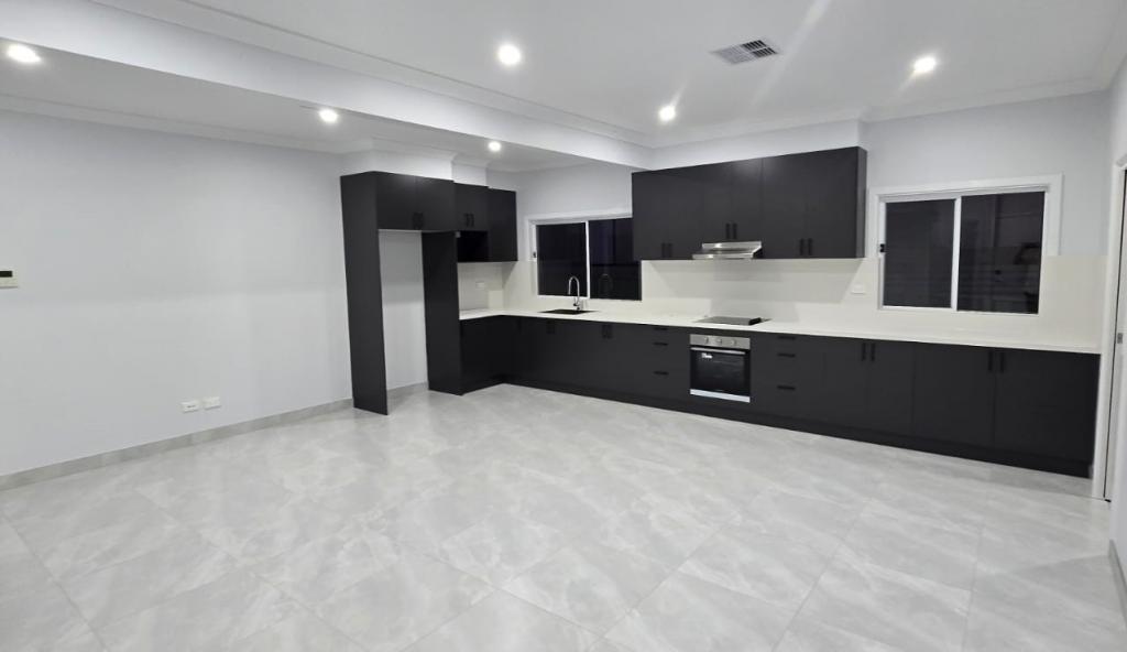 30 Brazier St, Guildford, NSW 2161