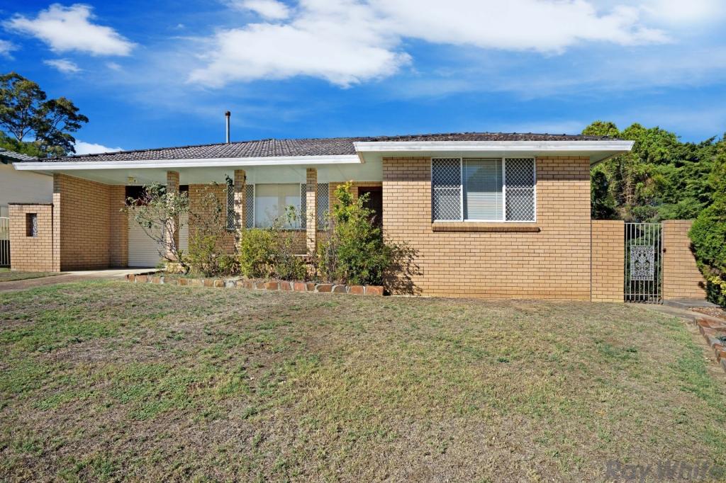 8 Wakehurst Cres, Metford, NSW 2323