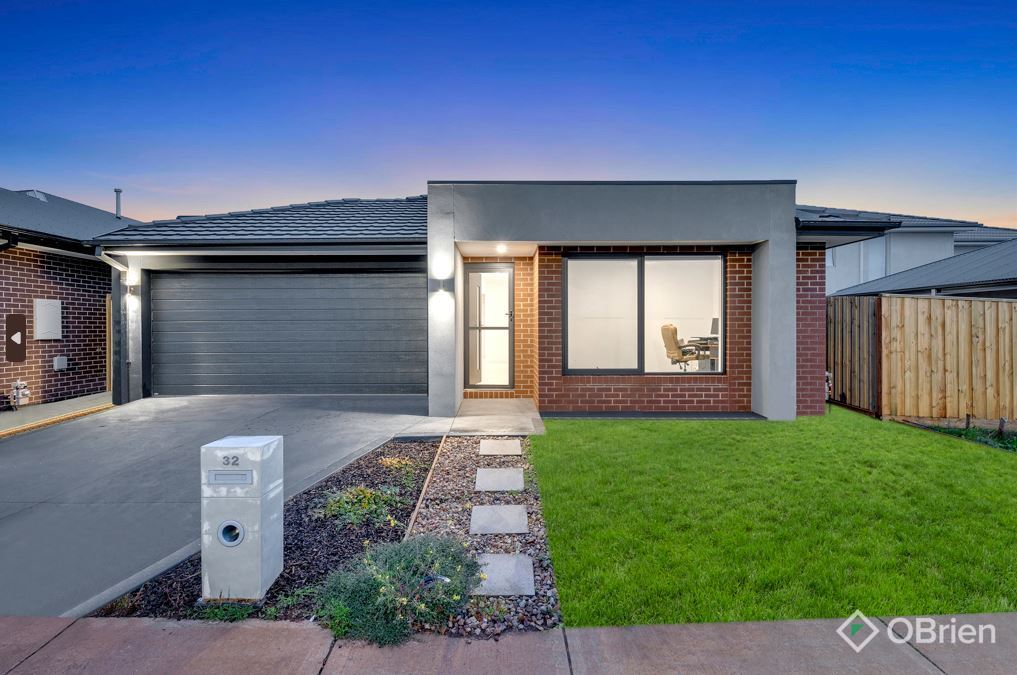 32 Fold Cct, Bonnie Brook, VIC 3335