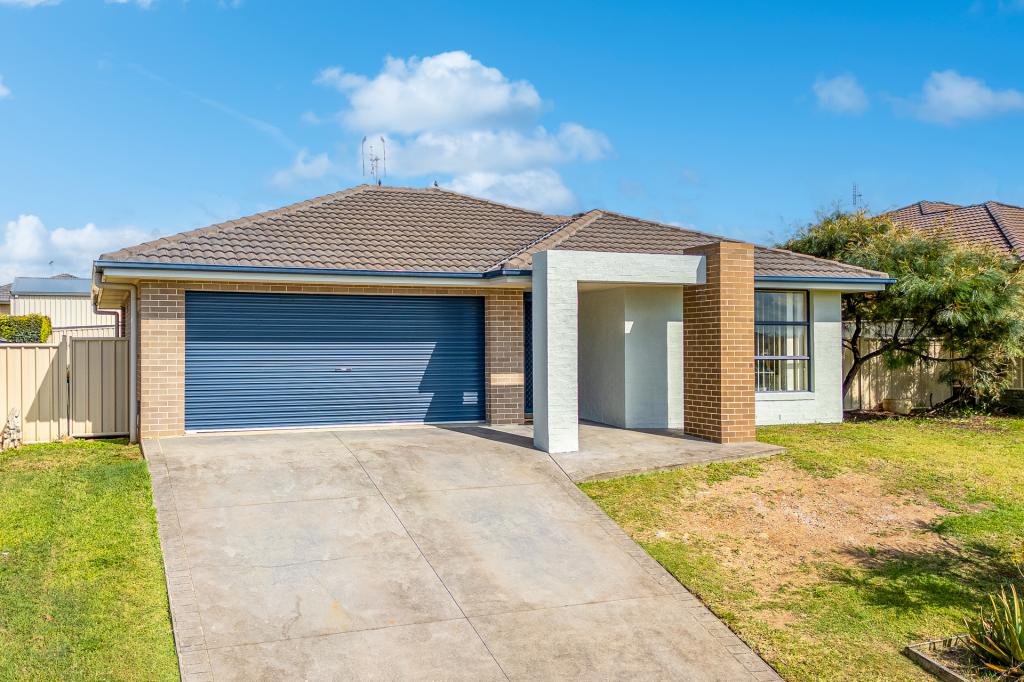 32 Mileham Cct, Rutherford, NSW 2320