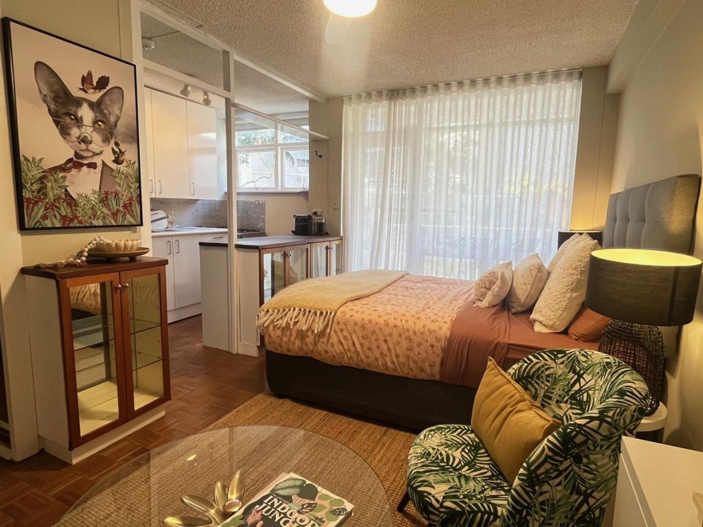 33/5-7 Esplanade, Elizabeth Bay, NSW 2011