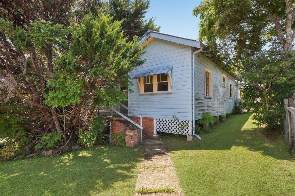 15 West St, Macksville, NSW 2447