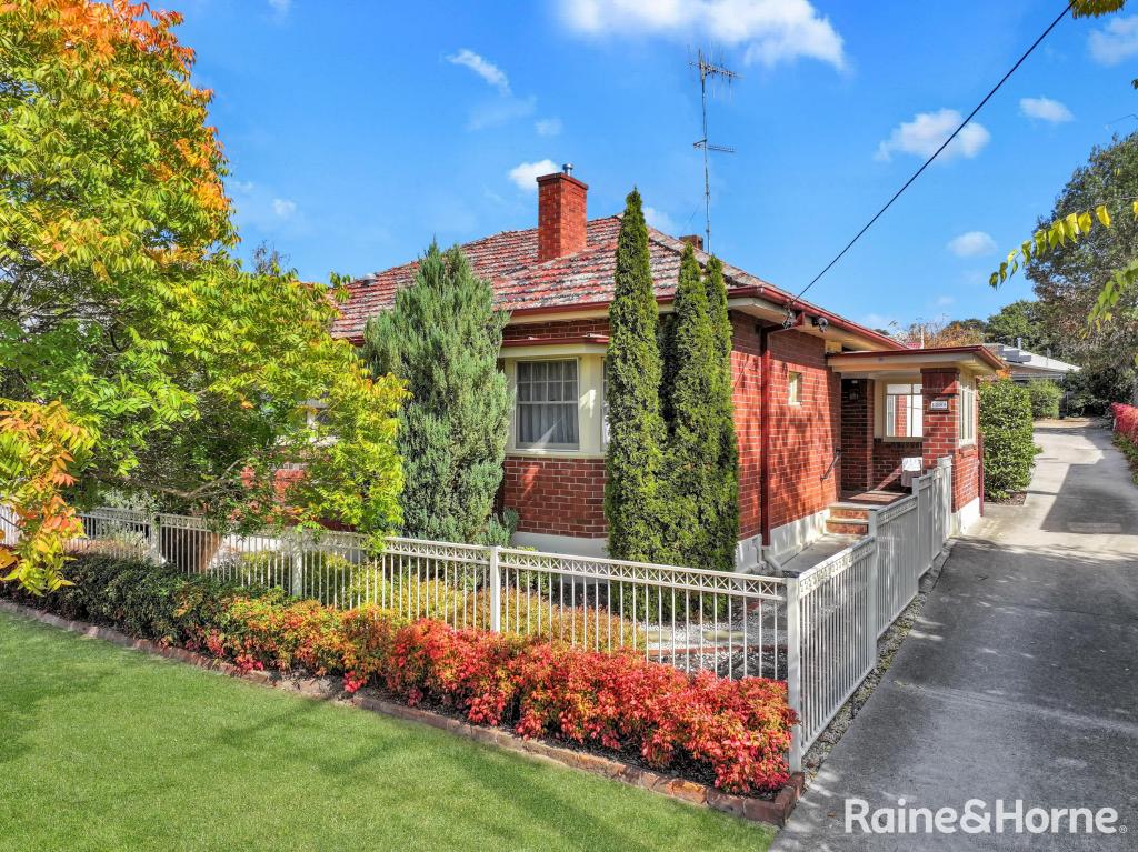 158a Rocket St, Bathurst, NSW 2795