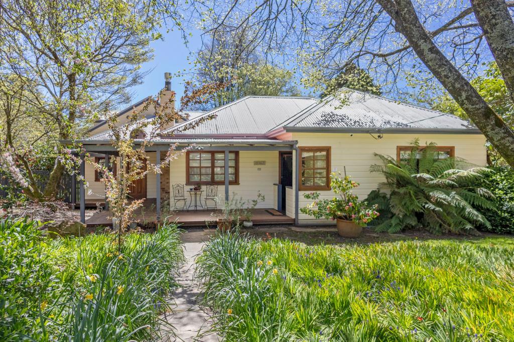 38 Leichhardt St, Blackheath, NSW 2785