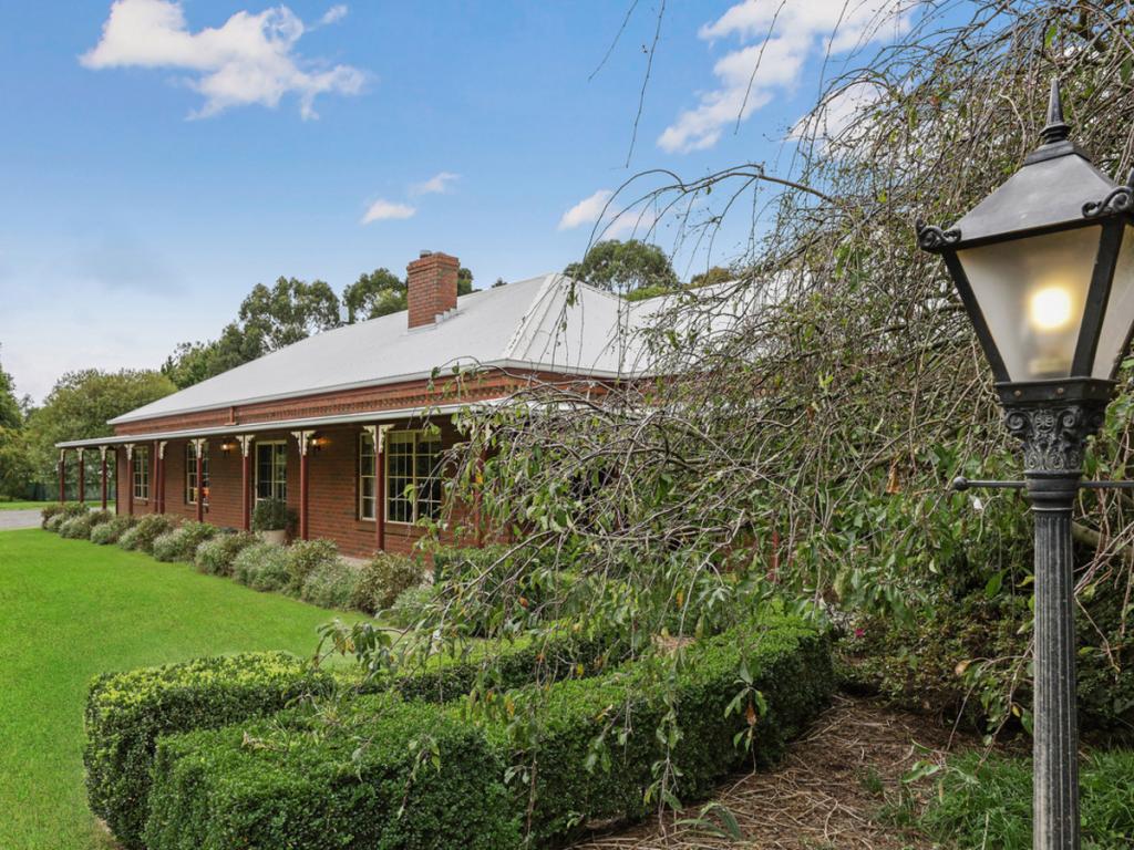 70 Smiths Rd, Cobden, VIC 3266