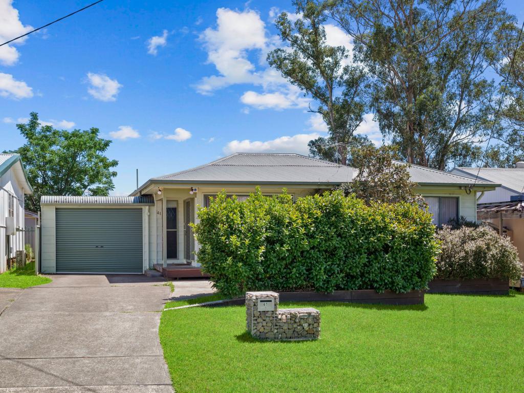 41 Lincoln Dr, Cambridge Park, NSW 2747