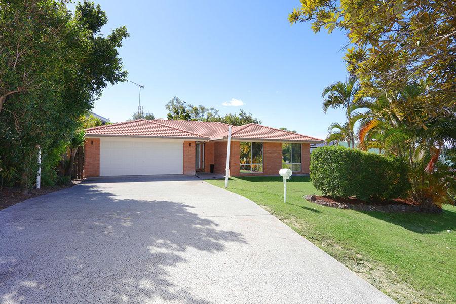 11 Tematagi St, Pacific Pines, QLD 4211