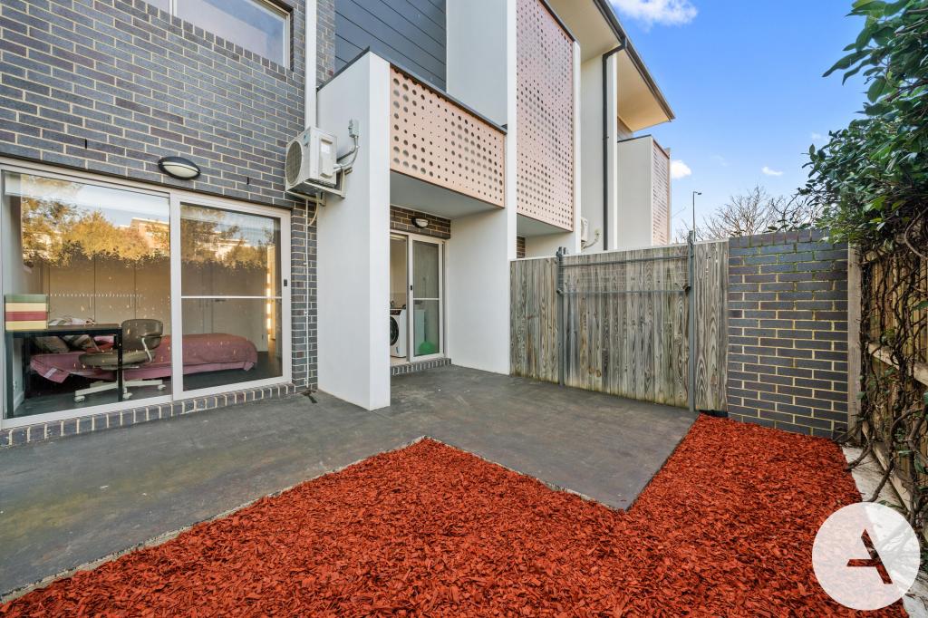 26/8 Henry Kendall St, Franklin, ACT 2913