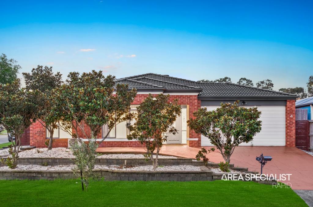 4 EUCUMBENE DR, BERWICK, VIC 3806