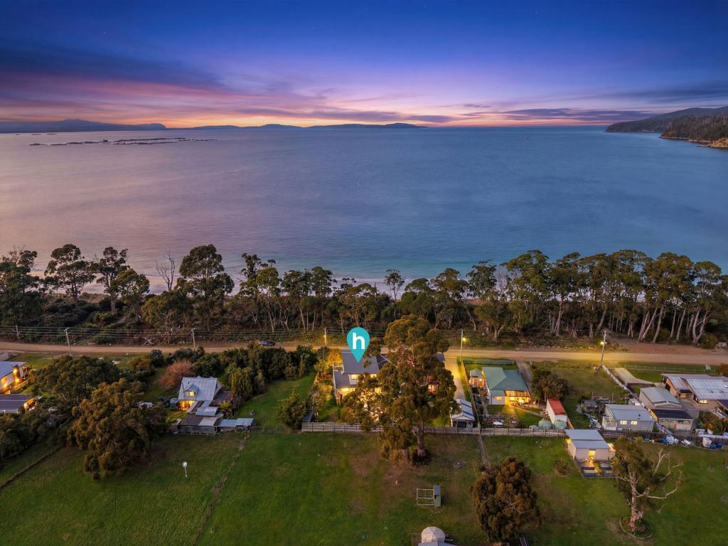 45 Big Roaring Beach Rd, Surveyors Bay, TAS 7116