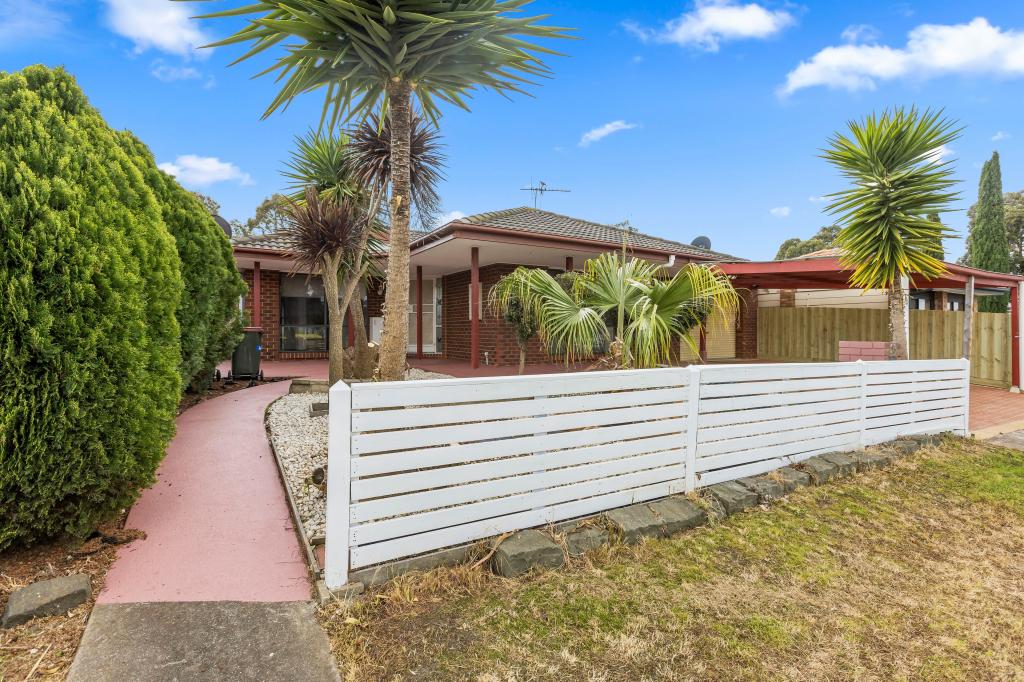 13 Crespin Pl, Roxburgh Park, VIC 3064
