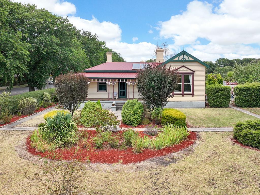 16 Brooke St, Camperdown, VIC 3260