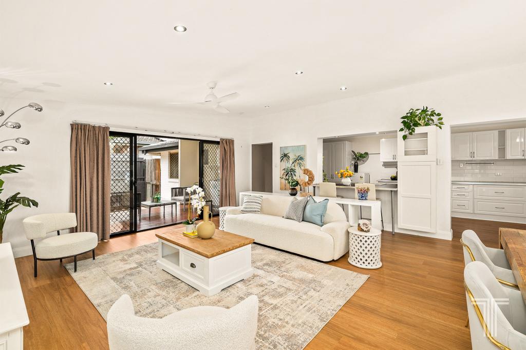 35 Lewana St, Mansfield, QLD 4122