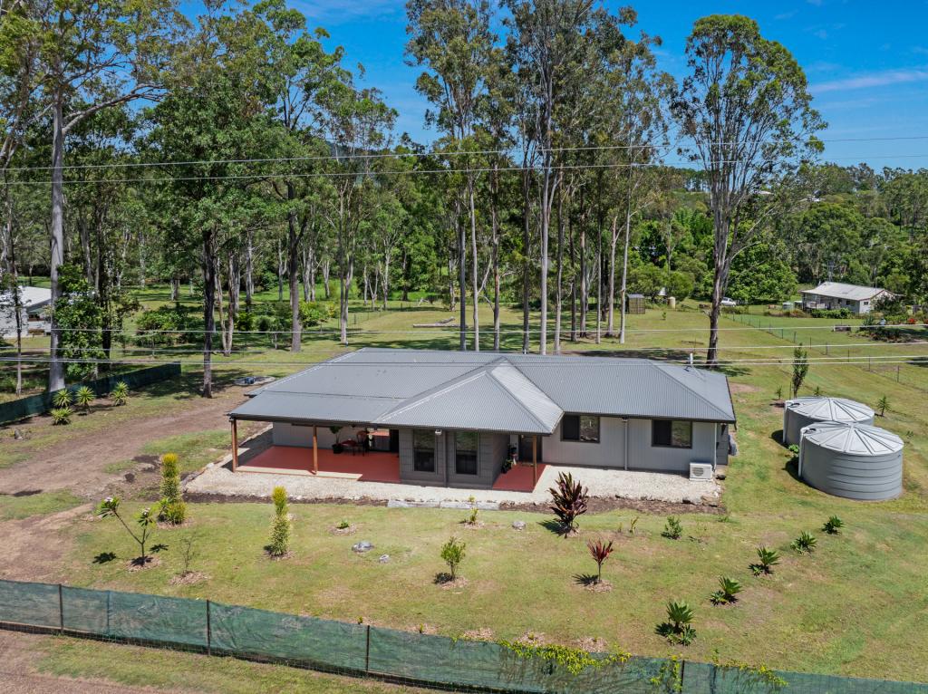 10 Andrew Rd, Glenwood, QLD 4570