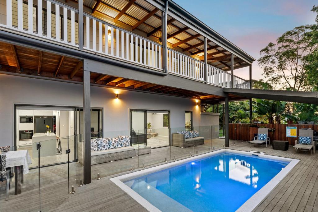 2 MEA ST, COOLUM BEACH, QLD 4573