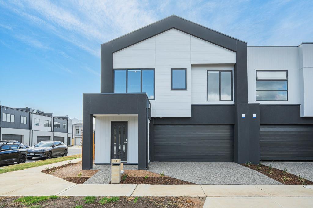 30 Walker Way, Berwick, VIC 3806