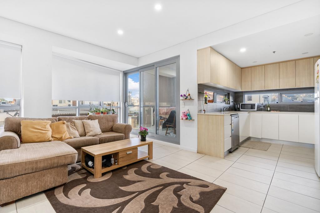 102/18 Harrow Rd, Auburn, NSW 2144