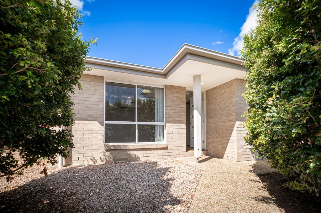 2/18 Saint Andrews Dr, Leichhardt, QLD 4305