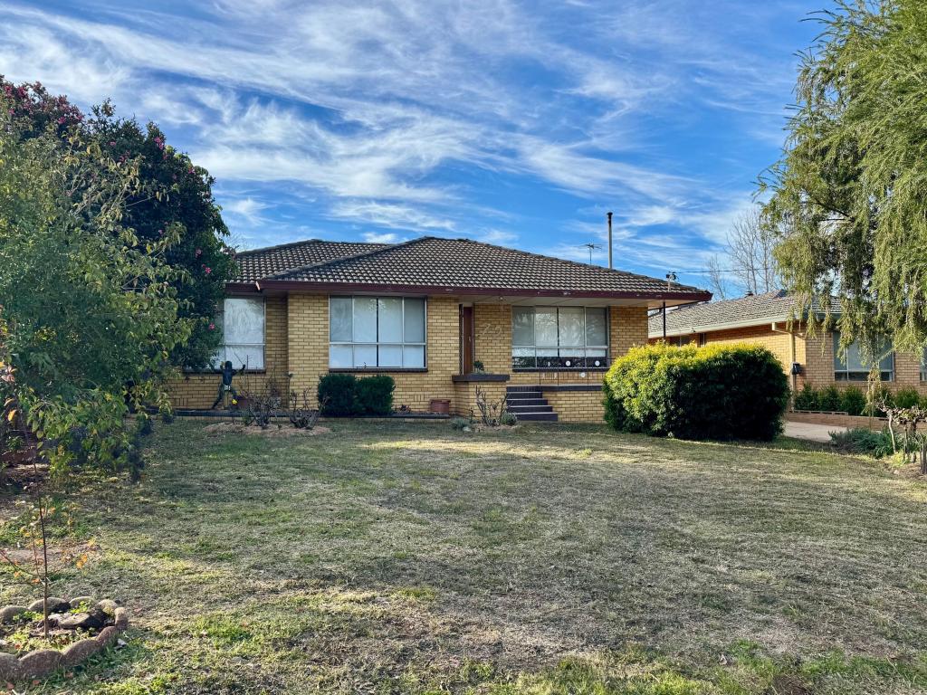 72 Ross Cres, Griffith, NSW 2680