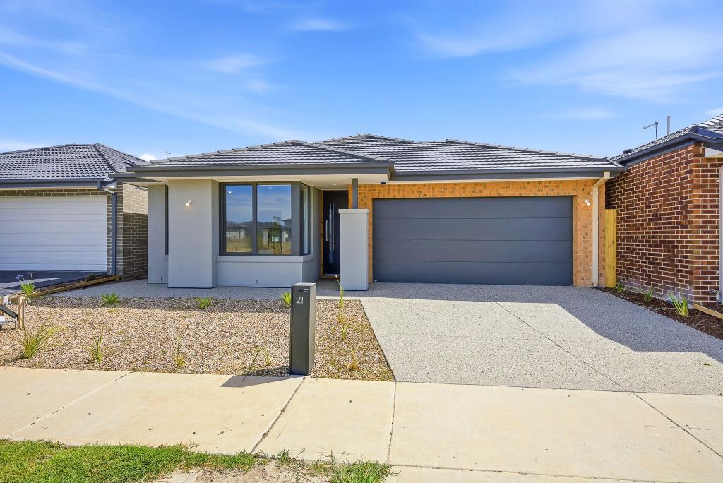 21 Jarrahwood Cct, Clyde, VIC 3978