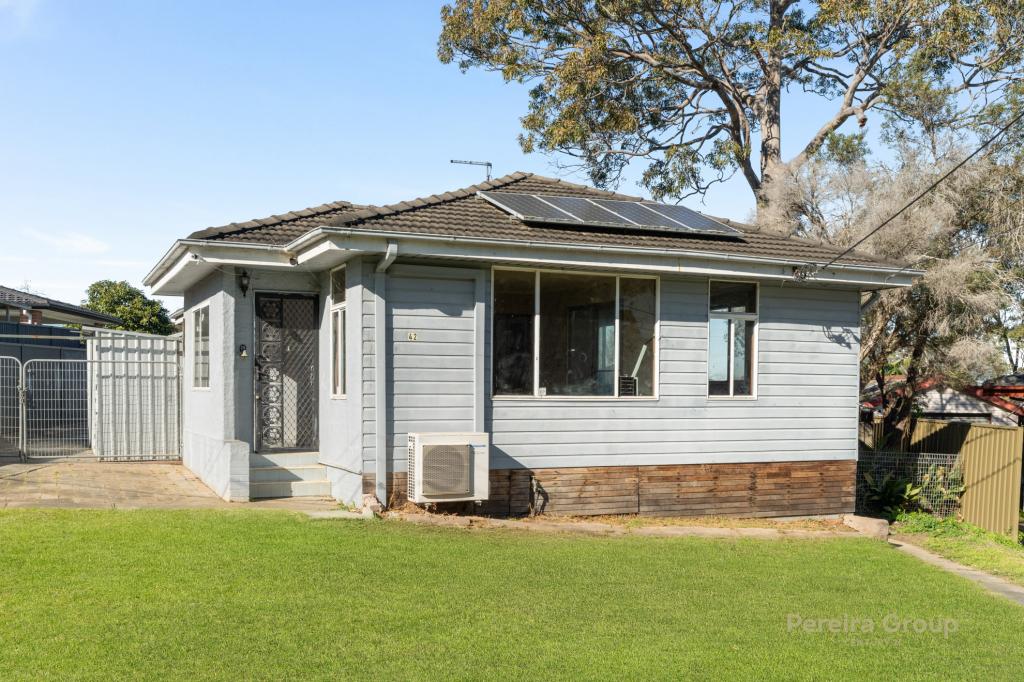 42 Ellis Cres, Miller, NSW 2168