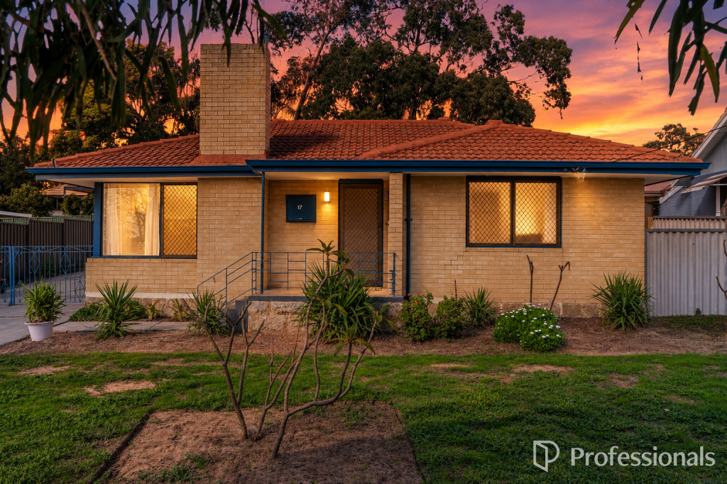 17 Bradley Way, Lockridge, WA 6054